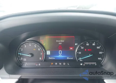 2022 Ford Explorer Xlt z USA, uszkodzony, nr VIN 1FMSK7DH8NGB12227